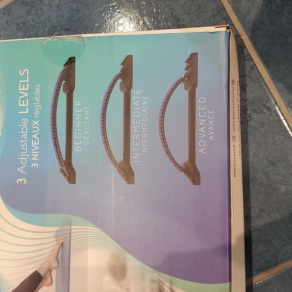 Multi-Level Back Stretching Device - Picture 2 of 6